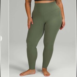 Lululemon Align High Rise Leggings 28” Green, size 0